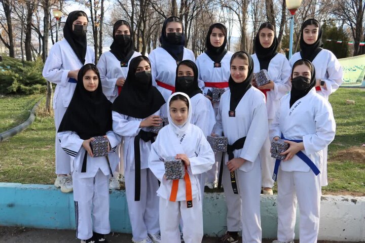 تصاویر/ اجتماع و رزمایش بزرگ دختران جان فدای ایران در چالدران