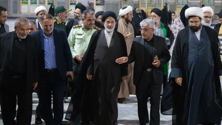 تصاویر/حضور معاونت محترم ریاست جمهوری در امور روحانیت در نجف ایران