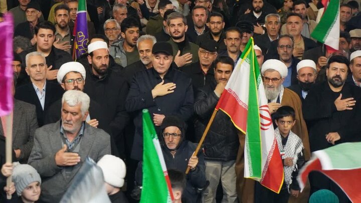 تصاویر/ پنجاه و سومین موج از اجتماعات شبانه در چالدران