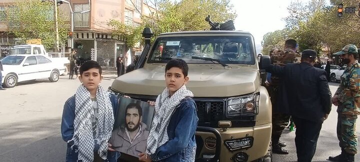 تصاویر/ طنین اقتدار «دختران ایران» در سلماس؛ بیعت حماسی بانوان سلحشور با آرمان‌های نظام و رهبری