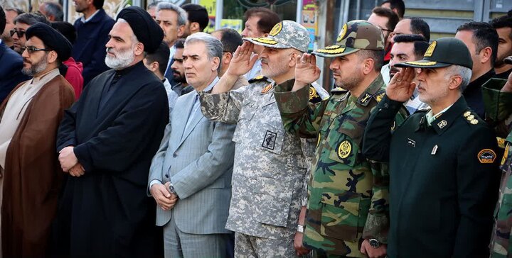 تصاویر/ طنین اقتدار «دختران ایران» در سلماس؛ بیعت حماسی بانوان سلحشور با آرمان‌های نظام و رهبری