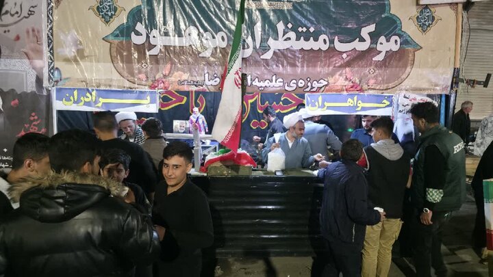 تصاویر/ فعالیت طلاب و اساتید مدرسه علمیه امام رضا علیه السلام میاندوآب در جنگ رمضان