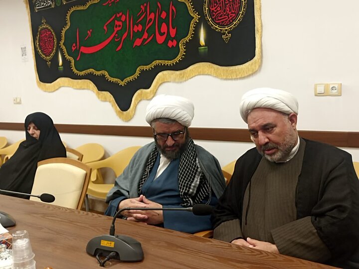 تصایور /  برگزاری جلسه قرارگاه بلاغ مبین در شهرستان آبیک