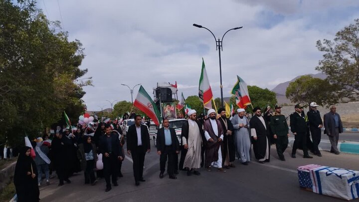 تصاویر/ رژه حماسی دختران کوهبنان