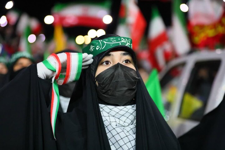 تصاویر / تجلی شکوه مردم همدان در روز پاسدار