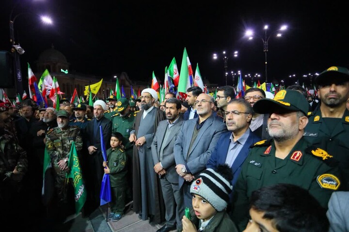 تصاویر / تجلی شکوه مردم همدان در روز پاسدار