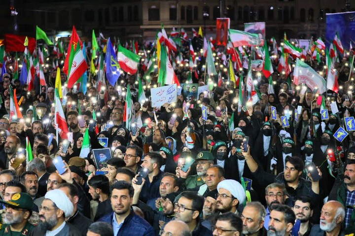 تصاویر / تجلی شکوه مردم همدان در روز پاسدار