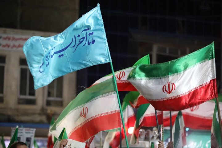 تصاویر/ پنجاه و سومین شب  حماسه حضور و ایستادگی مردم همیشه در صحنه ارومیه