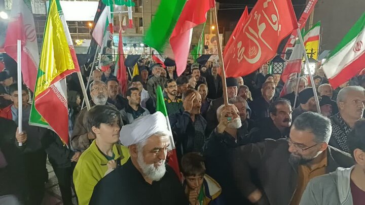 تصاویر/پنجاه و سومین شب حضور مردم ولایتمدار زرندیه در تجدید بیعت با آرمان‌های انقلاب