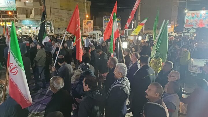 تصاویر/پنجاه و سومین شب حضور مردم ولایتمدار زرندیه در تجدید بیعت با آرمان‌های انقلاب