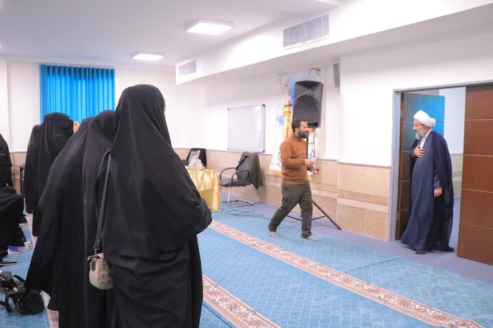 بازدید امام جمعه قرچک از ویژه برنامه حوزه علمیه خواهران معصومیه (س)