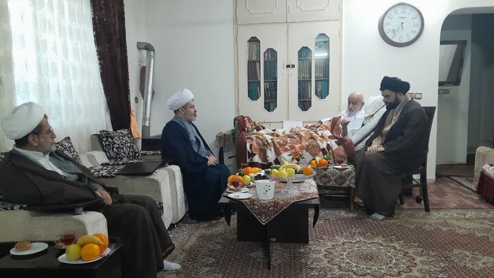 تصاویر/ دیدار اعضای قرارگاه تبلیغ شهرستان آمل با دلاورمردان عرصه علم و عمل