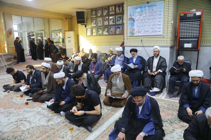 تصاویر/  مراسم ترحیم مرحومه حاجیه خانم نوری والده حجت‌الاسلام والمسلمین عالم‌زاده نوری