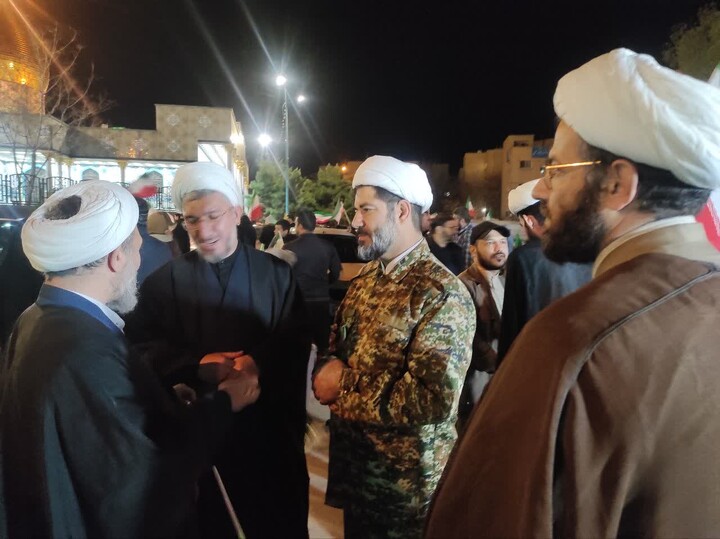 تصاویر / بازدید مسئول سازمان بسیج اساتید، طلاب و روحانیون کشور از فعالیت طلاب جهادی همدان