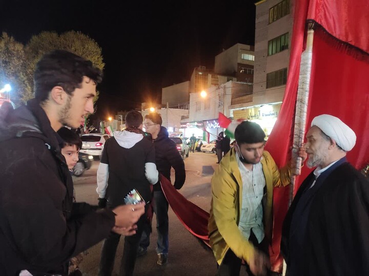 تصاویر / بازدید مسئول سازمان بسیج اساتید، طلاب و روحانیون کشور از فعالیت طلاب جهادی همدان
