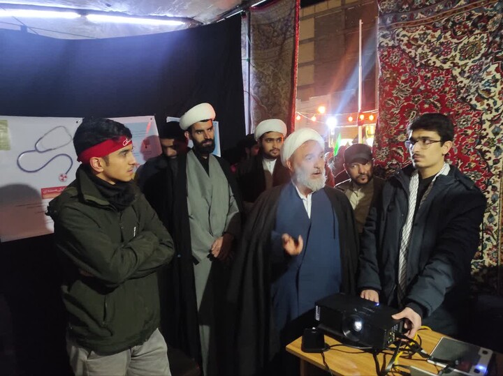 تصاویر / بازدید مسئول سازمان بسیج اساتید، طلاب و روحانیون کشور از فعالیت طلاب جهادی همدان