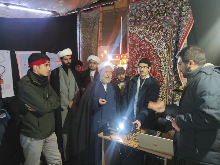 تصاویر / بازدید مسئول سازمان بسیج اساتید، طلاب و روحانیون کشور از فعالیت طلاب جهادی همدان