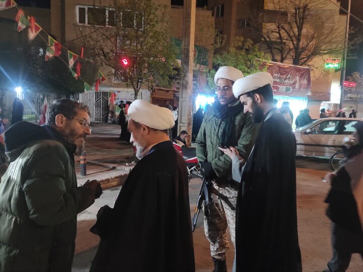 تصاویر / بازدید مسئول سازمان بسیج اساتید، طلاب و روحانیون کشور از فعالیت طلاب جهادی همدان