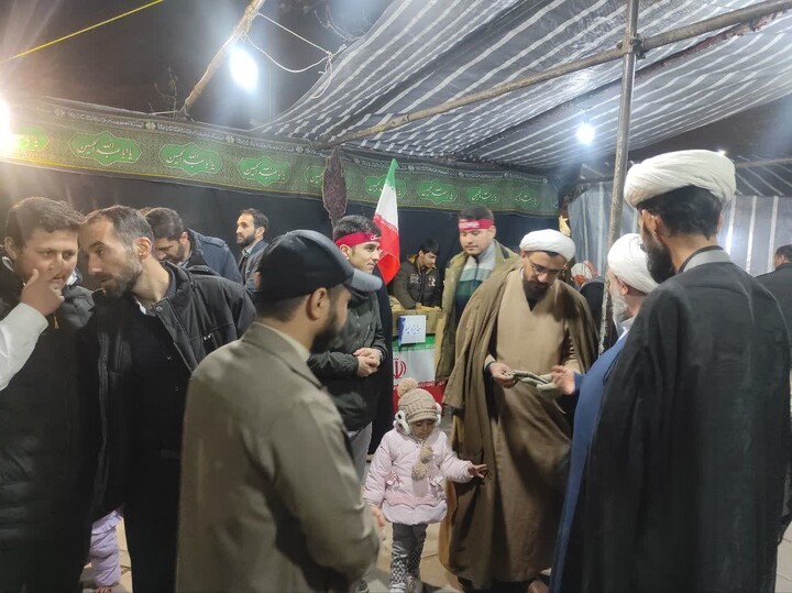 تصاویر / بازدید مسئول سازمان بسیج اساتید، طلاب و روحانیون کشور از فعالیت طلاب جهادی همدان