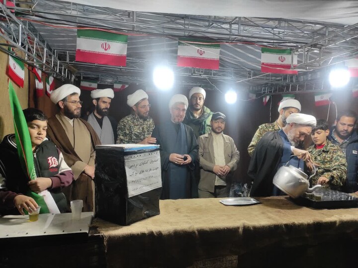 تصاویر / بازدید مسئول سازمان بسیج اساتید، طلاب و روحانیون کشور از فعالیت طلاب جهادی همدان