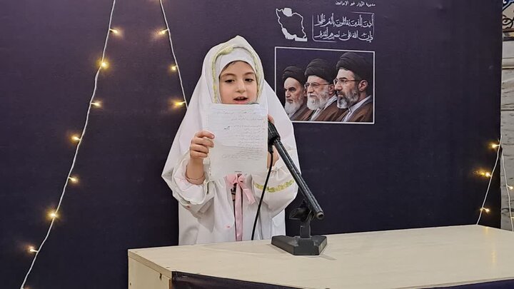 تصاویر/رویداد «دختران آفتاب» همزمان با دهه کرامت، سال‌روز میلاد حضرت معصومه(س) و روز دختر در حرم رضوی