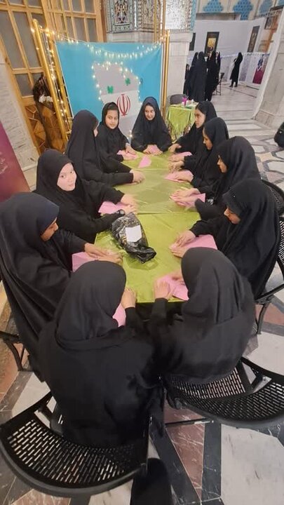 تصاویر/رویداد «دختران آفتاب» همزمان با دهه کرامت، سال‌روز میلاد حضرت معصومه(س) و روز دختر در حرم رضوی
