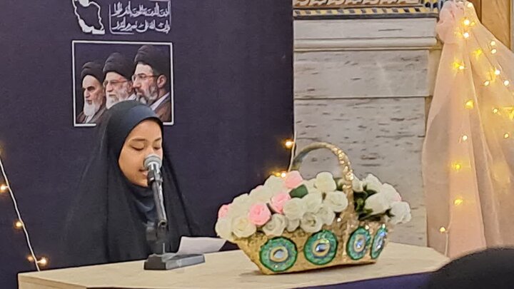 تصاویر/رویداد «دختران آفتاب» همزمان با دهه کرامت، سال‌روز میلاد حضرت معصومه(س) و روز دختر در حرم رضوی