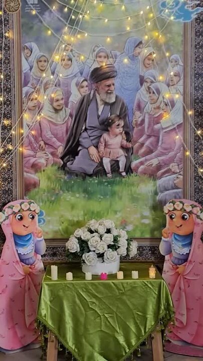 تصاویر/رویداد «دختران آفتاب» همزمان با دهه کرامت، سال‌روز میلاد حضرت معصومه(س) و روز دختر در حرم رضوی