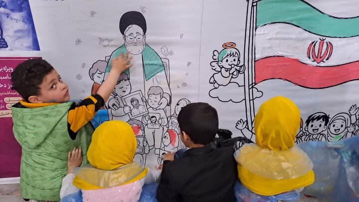 تصاویر/رویداد «دختران آفتاب» همزمان با دهه کرامت، سال‌روز میلاد حضرت معصومه(س) و روز دختر در حرم رضوی
