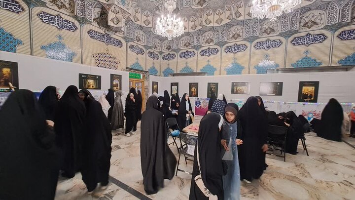 تصاویر/رویداد «دختران آفتاب» همزمان با دهه کرامت، سال‌روز میلاد حضرت معصومه(س) و روز دختر در حرم رضوی