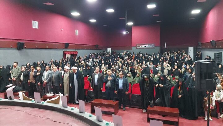 تصاویر/ تجمع دختران کُرد بیجار در دهه کرامت