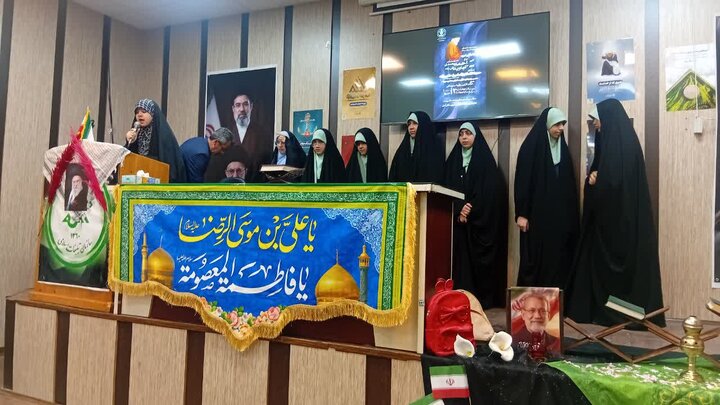 تصاویر/ حضور امام جمعه دابودشت در محفل قرآنی به یاد رهبر شهید (ره)