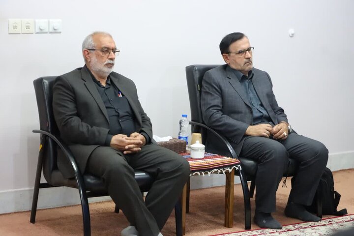 تصاویر/ دیدار مسئولان سازمان های اقشار بسیج سپاه کربلا با نماینده ولی فقیه در استان