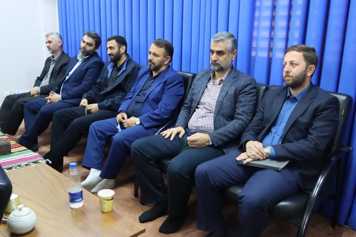تصاویر/ دیدار مسئولان سازمان های اقشار بسیج سپاه کربلا با نماینده ولی فقیه در استان