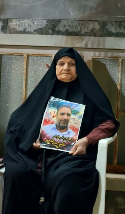 تصاویر / پنجاه و چهارمین شب حضور مردم بخش کویرات  در دفاع از وطن