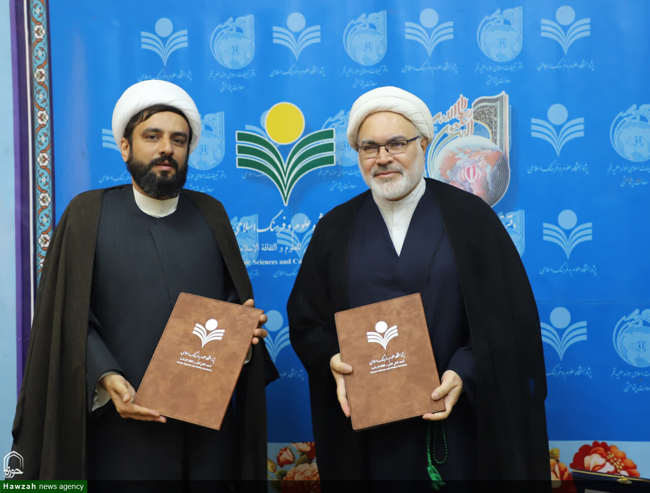 توسعه همکاریهای پژوهشگاه فضای مجازی و پژوهشگاه علوم و فرهنگ اسلامی