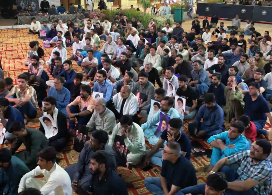 Organisation d’une cérémonie commémorative du martyre de l’Imam Khamenei à Karachi, au Pakistan