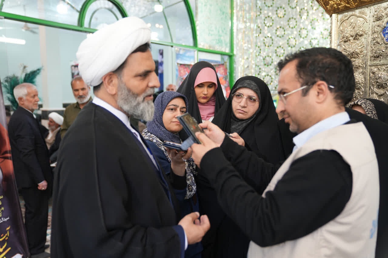 حجت الاسلام والمسلمین احمدزاده