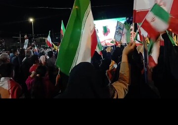 فیلم |  حضور حماسی مردم غیور پلدختر در پنجاه و چهارمین شب بیعت با رهبر انقلاب