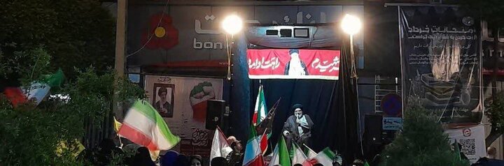 تصاویر/ حماسه حضور اهالی مسجد امام علی(ع) در دفاع از انقلاب و وطن