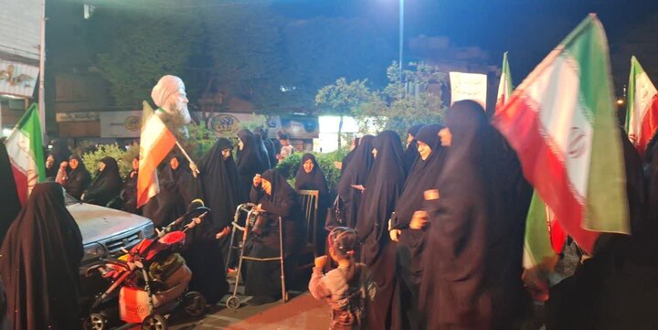 تصاویر/ حماسه حضور اهالی مسجد امام علی(ع) در دفاع از انقلاب و وطن