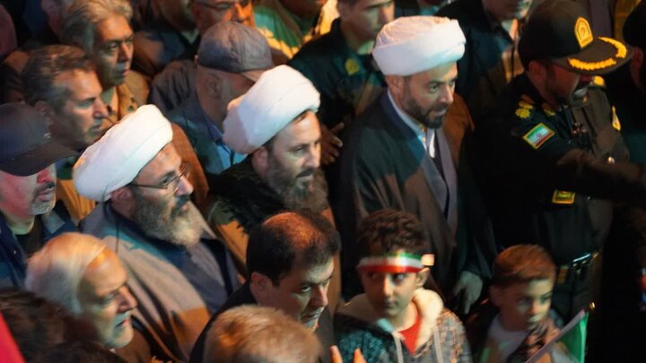 تصاویر/ تجمع پنجاه و چهارم مردم شهرستان خوی ؛ تجدید میثاق با رهبری و نیروهای مسلح