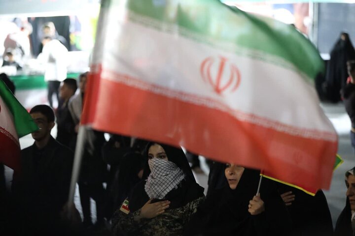 تصاویر/  پنجاه و چهارمین شب؛ تجمع مردمی شهرستان ارومیه در محکومیت جنایات دشمنان و خونخواهی رهبر شهید