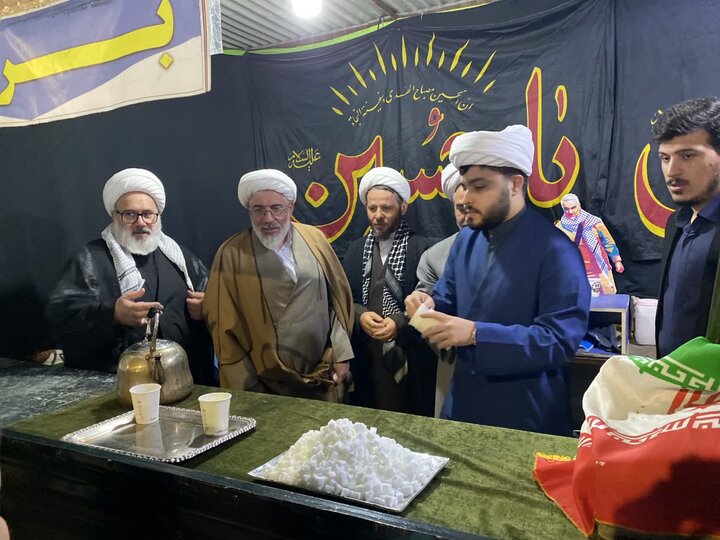 تصاویر/ بازدید مدیر حوزه علمیه آذربایجان غربی از موکب مدرسه علمیه میاندوآب