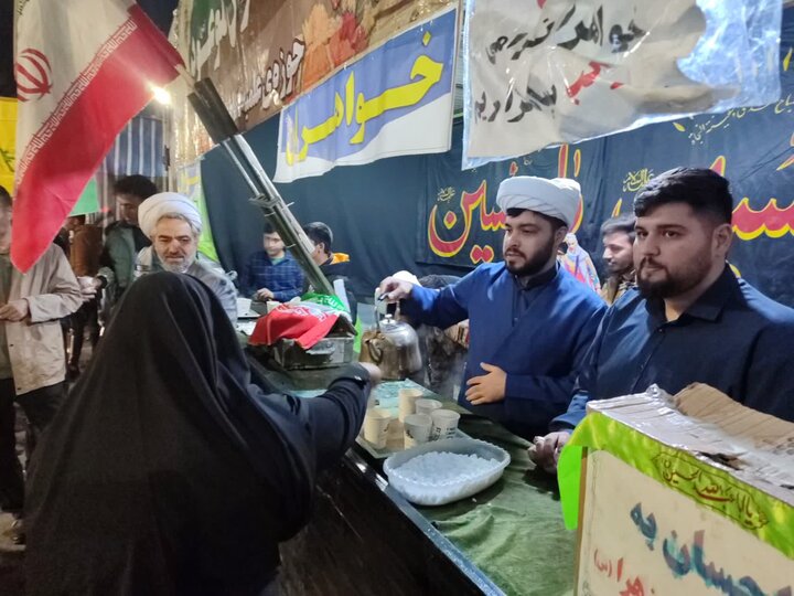 تصاویر/ بازدید مدیر حوزه علمیه آذربایجان غربی از موکب مدرسه علمیه میاندوآب