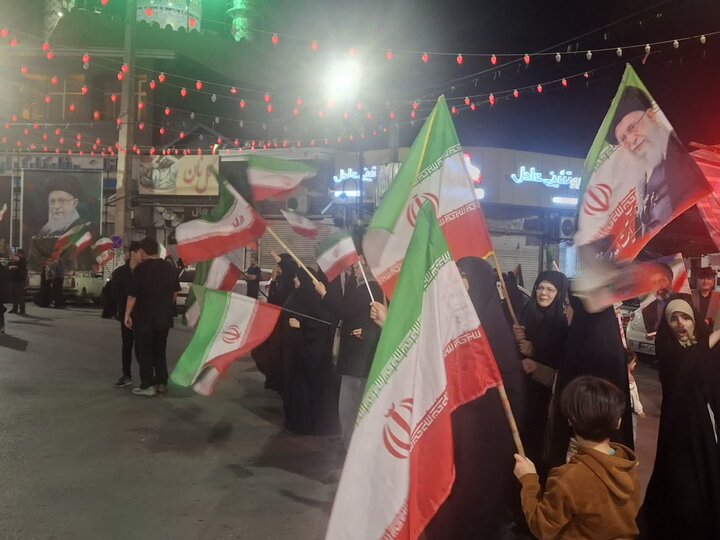 تصاویر/ پرچم گردانی مردم محله ابن سینای امیرکلا