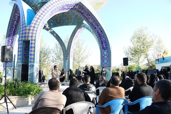 تصاویر/نهمین جلسه محفل‌شعرماه ‌به مناسبت، پاسداشت شهیده نخبه دکتر‌مهسا طاهری