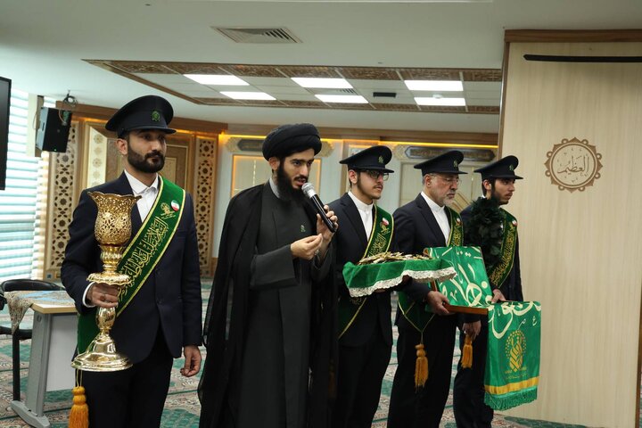 تصاویر/ دیدار خادمان آستان مقدس حضرت معصومه(س) با کارکنان بنیاد شهید و امور ایثارگران