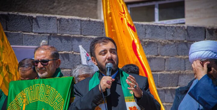 تصاویر/حضور خادمان آستان قدس رضوی در محلات