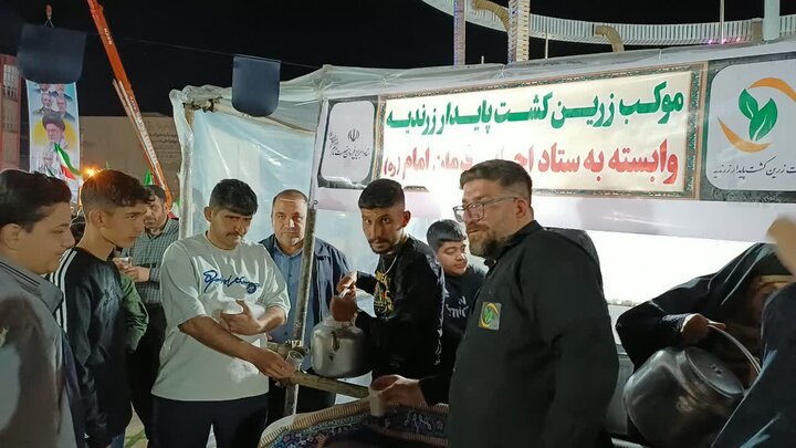 تصاویر/پنجاه و چهارمین شب حضور پرشور مردم ولایتمدار مامونیه در تجدید بیعت با آرمان‌های انقلاب